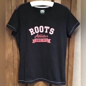 ROOTS Canada Women’s Embroidered T-Shirt XL Fits M/L
